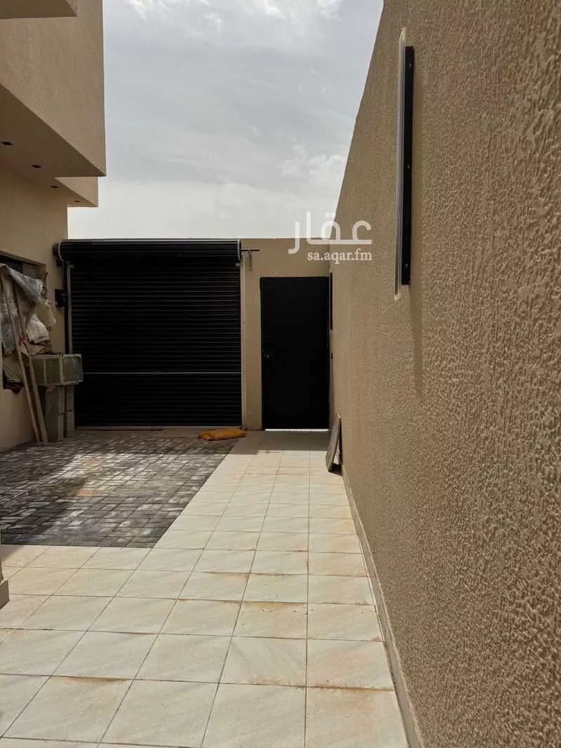 فيلا 5 غرف في الغنامية 3