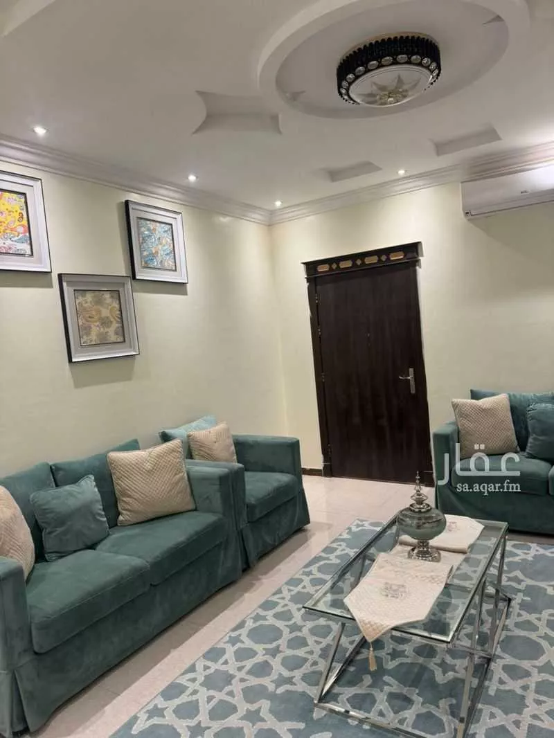 فيلا 8 غرف في النرجس 2