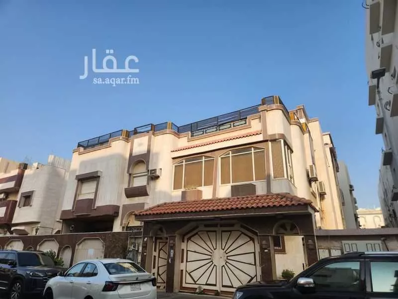 فيلا 17 غرف في الصفا 1