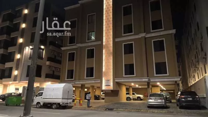 4 bedroom apartment in Al Hamra, Eastern Province 7
