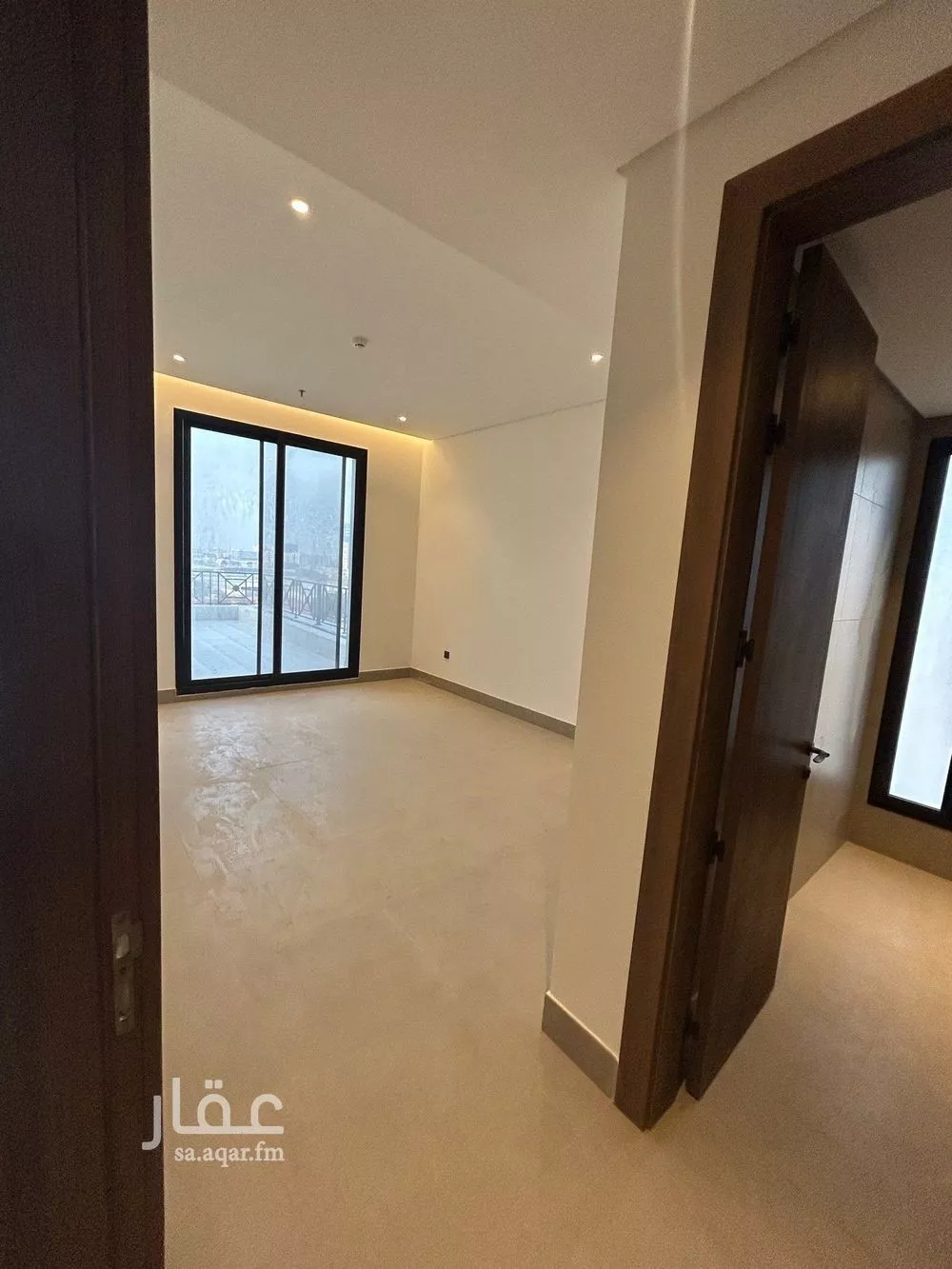 3 bedroom apartment in Al Hizam Al Thahabi 5