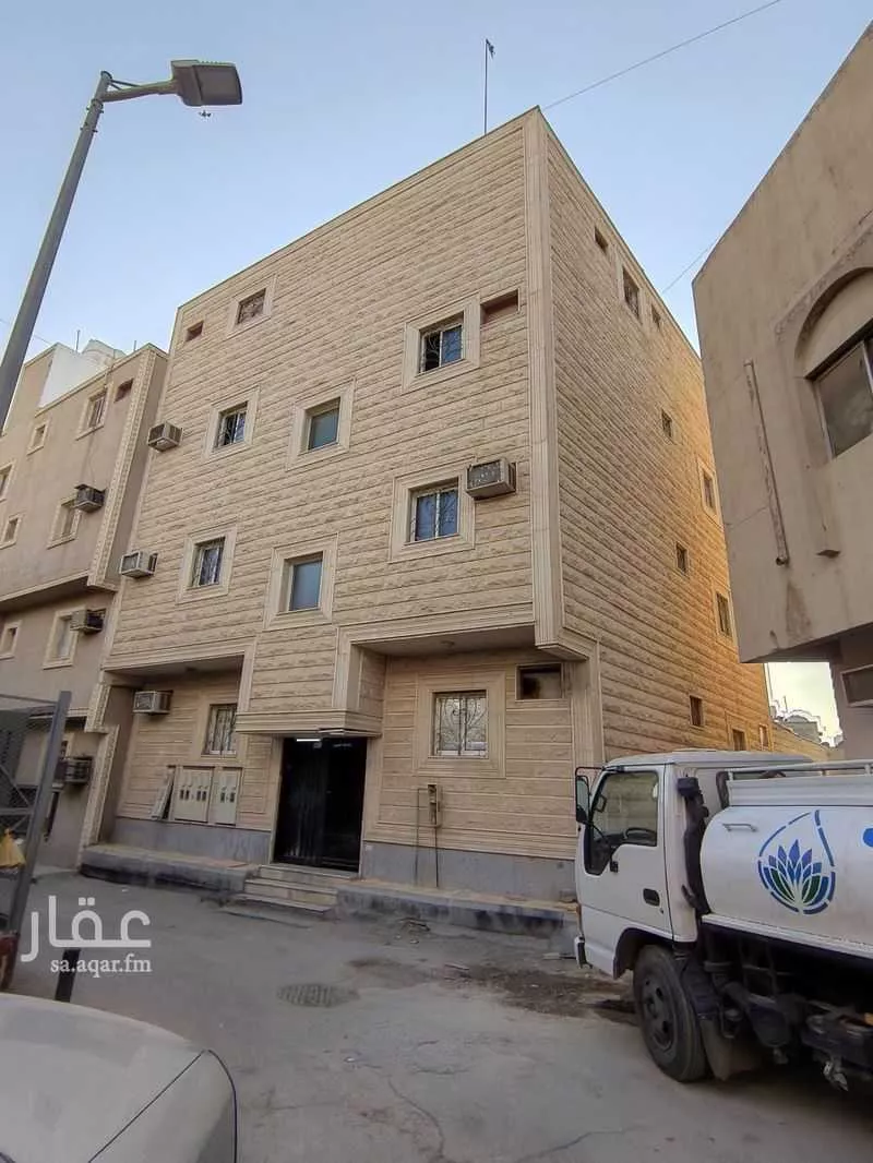 عمارة 108 م² في ثليم 3