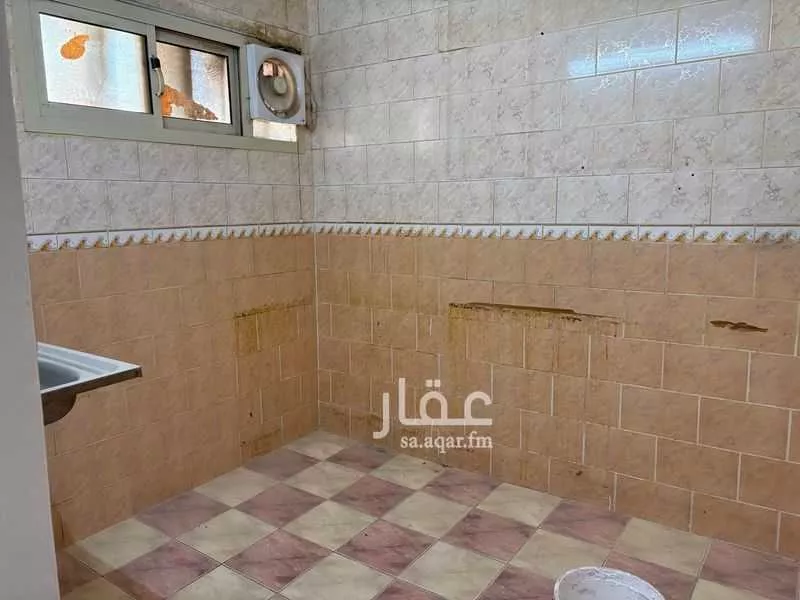 عمارة 250 م² في ام الحمام الغربي 2