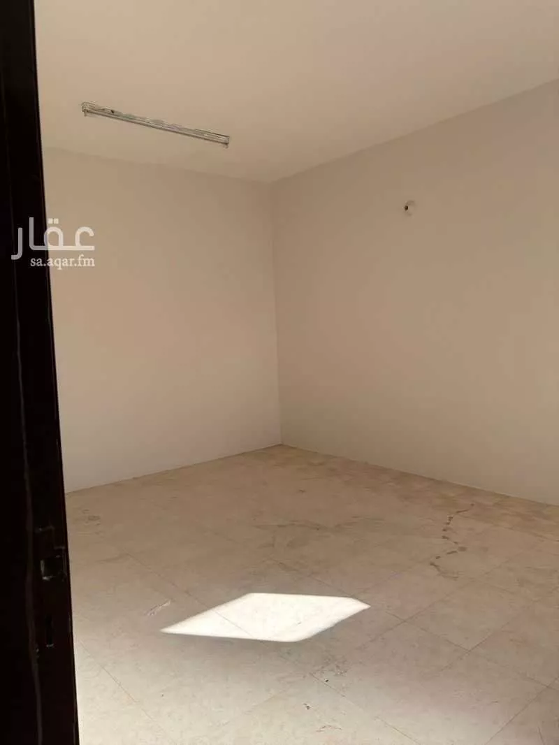 16 bedroom building in Umm Al Hamam Al Gharbi, Riyadh 6
