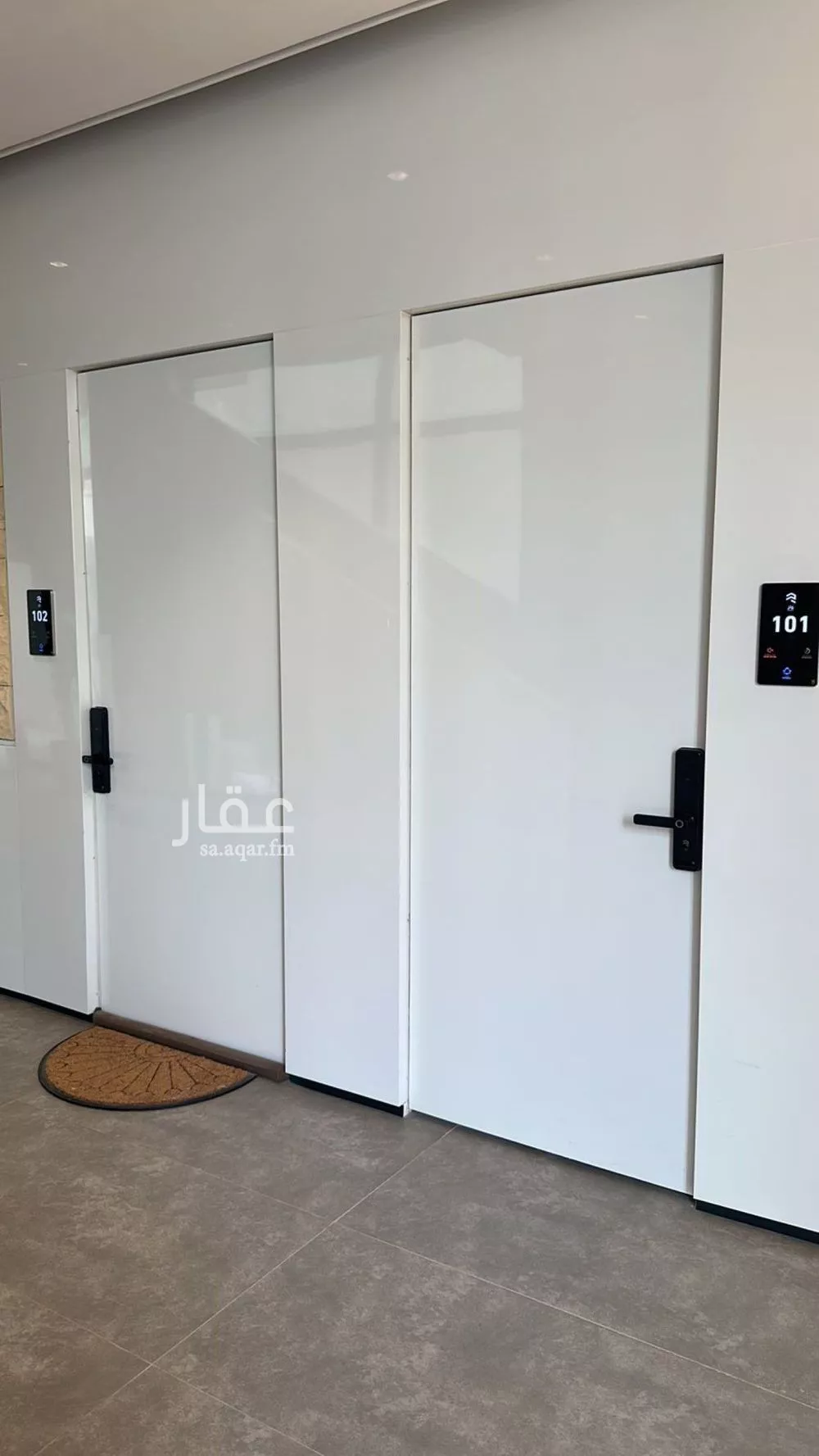 شقة 2 غرف في الملقا 5