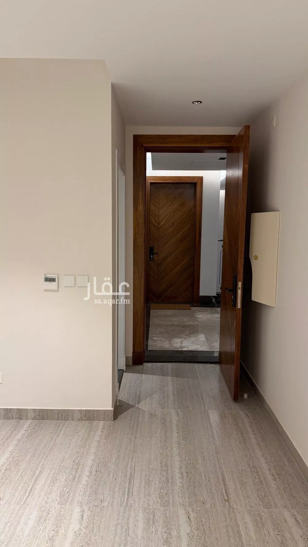 شقة 2 غرف في النرجس 4