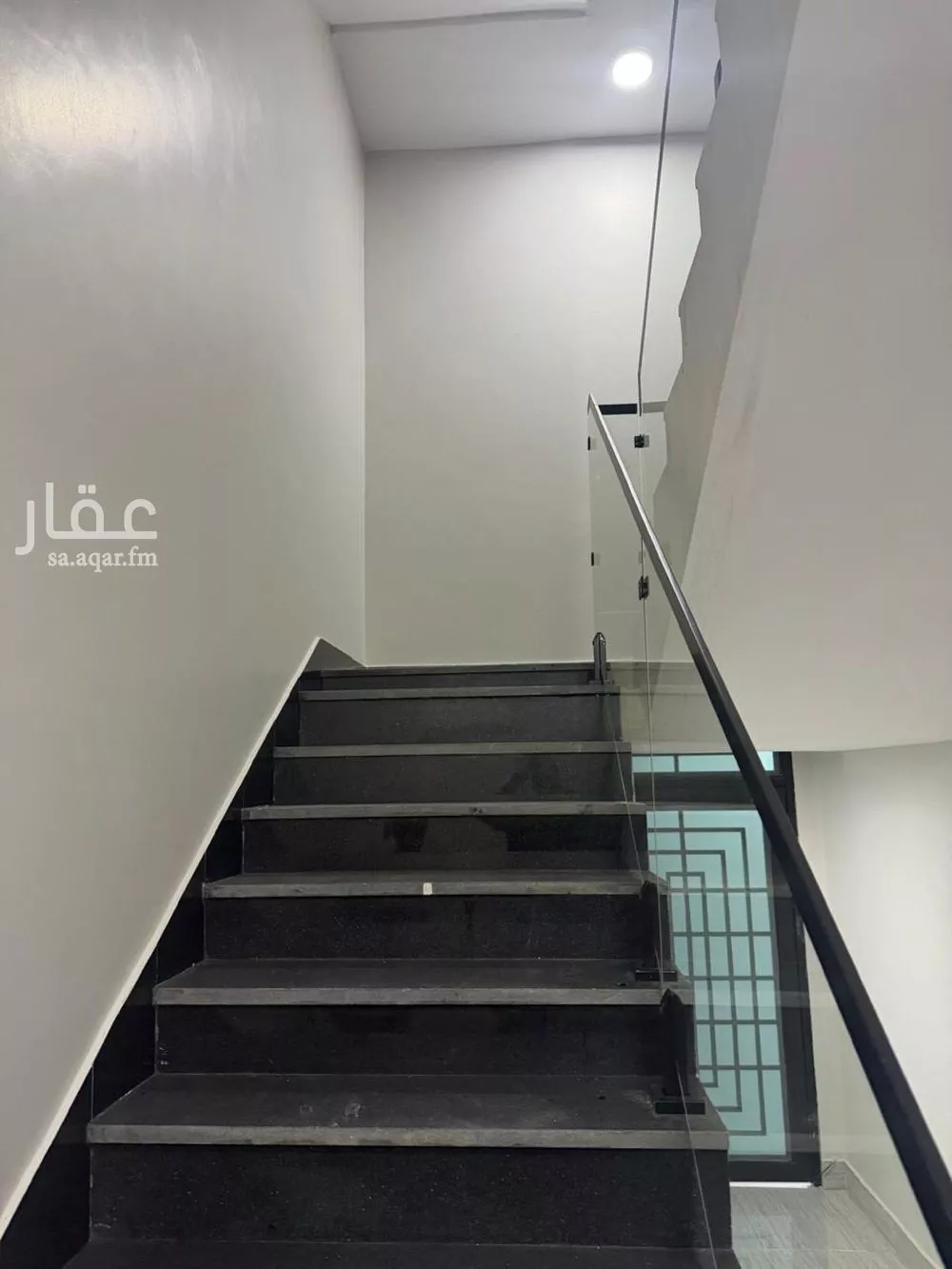 شقة 3 غرف في الشرق 1