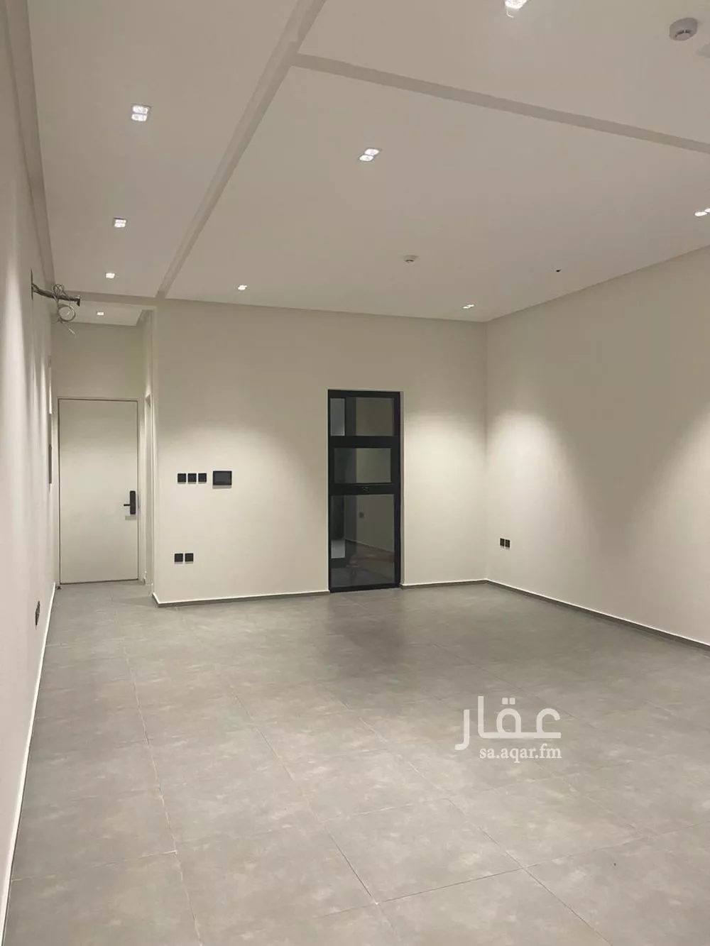 شقة 2 غرف في الملقا 2