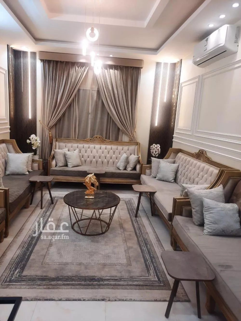 فيلا 4 غرف في الرمال 2