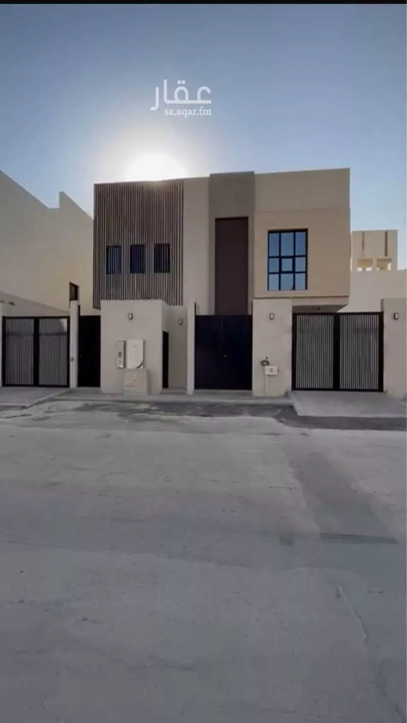 11 bedroom villa in Al Aridh 1