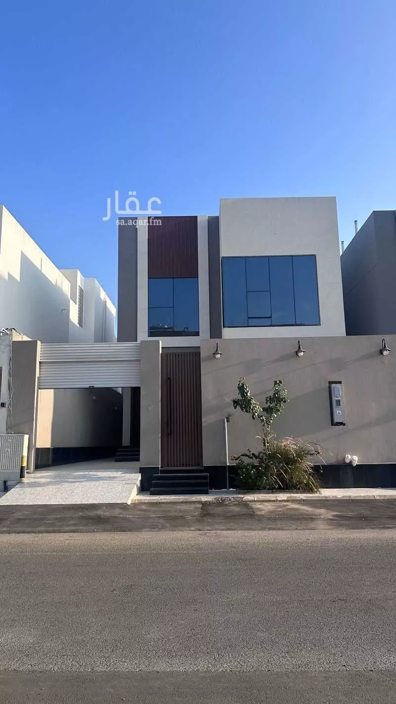 فيلا 10 غرف في طيبة 2