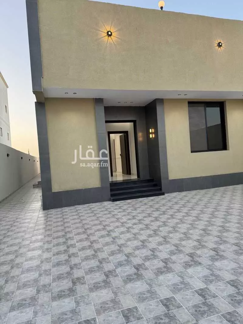 فيلا 6 غرف في الفروسية 2