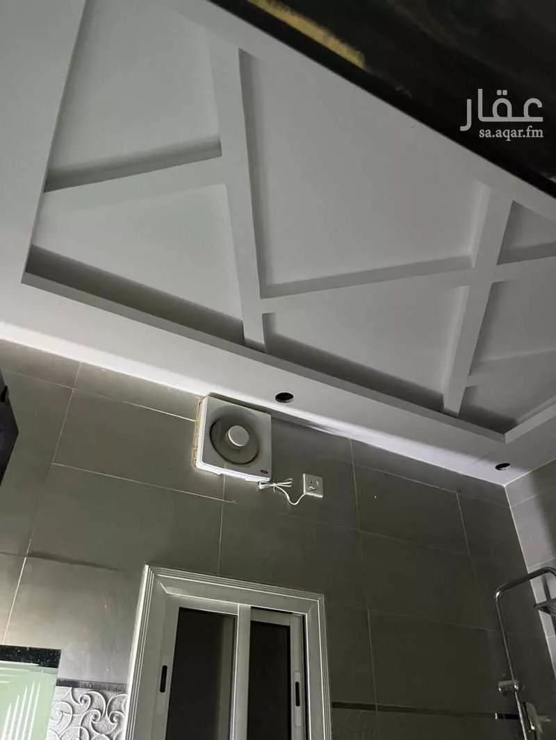 عمارة 828 م² في الجصة 3