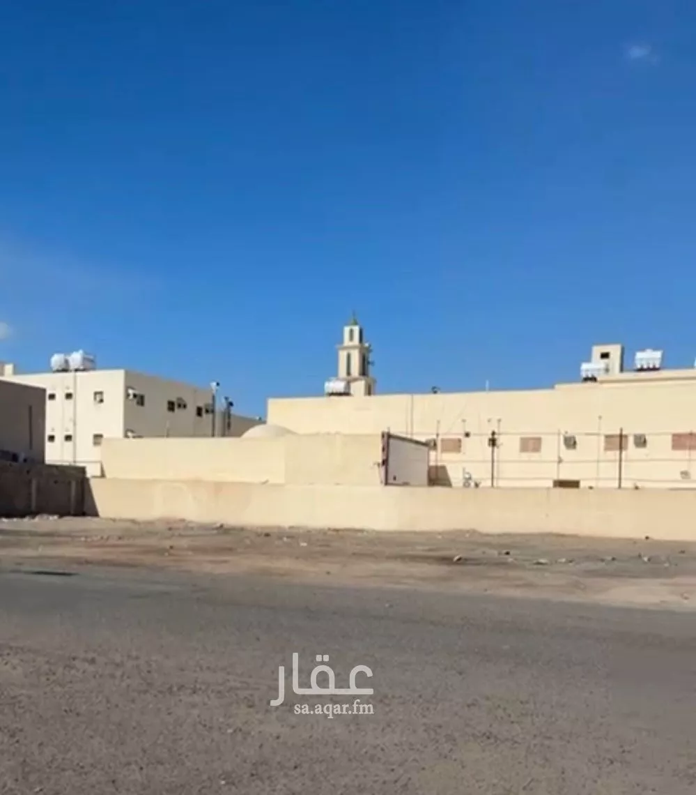 أرض 1621 م² في الدفاع 4