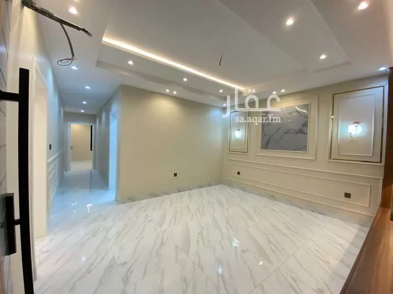 شقة 5 غرف في الروضة 4