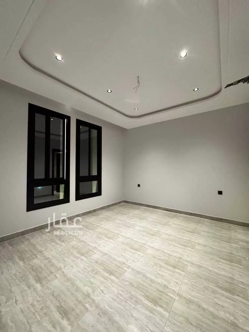 شقة 4 غرف في النزهة 2