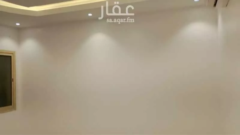 شقة 4 غرف في الملقا 5