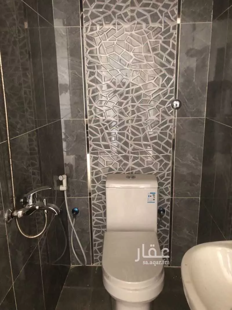 4 bedroom floor in Al Falah 5
