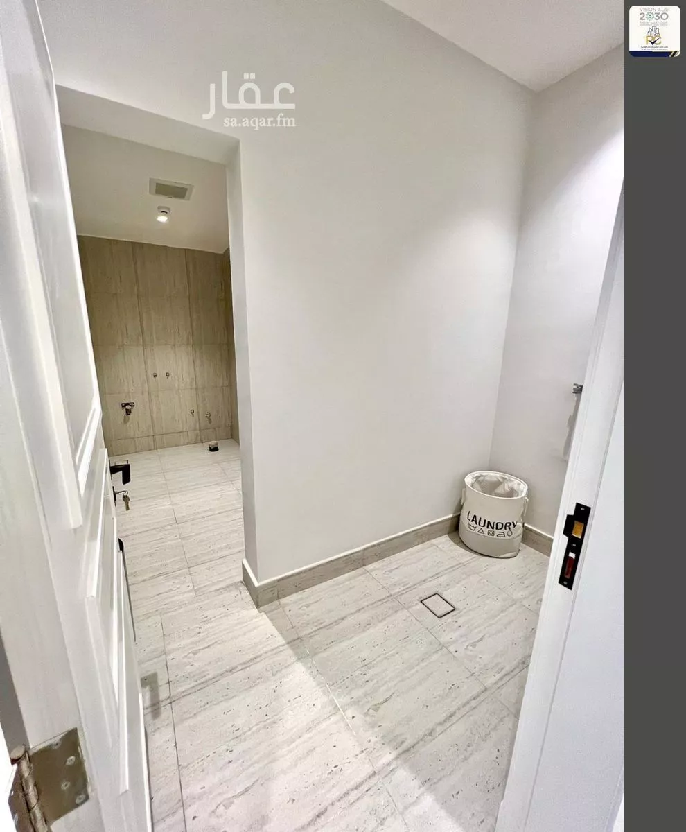 3 bedroom apartment in Al Malqa 3