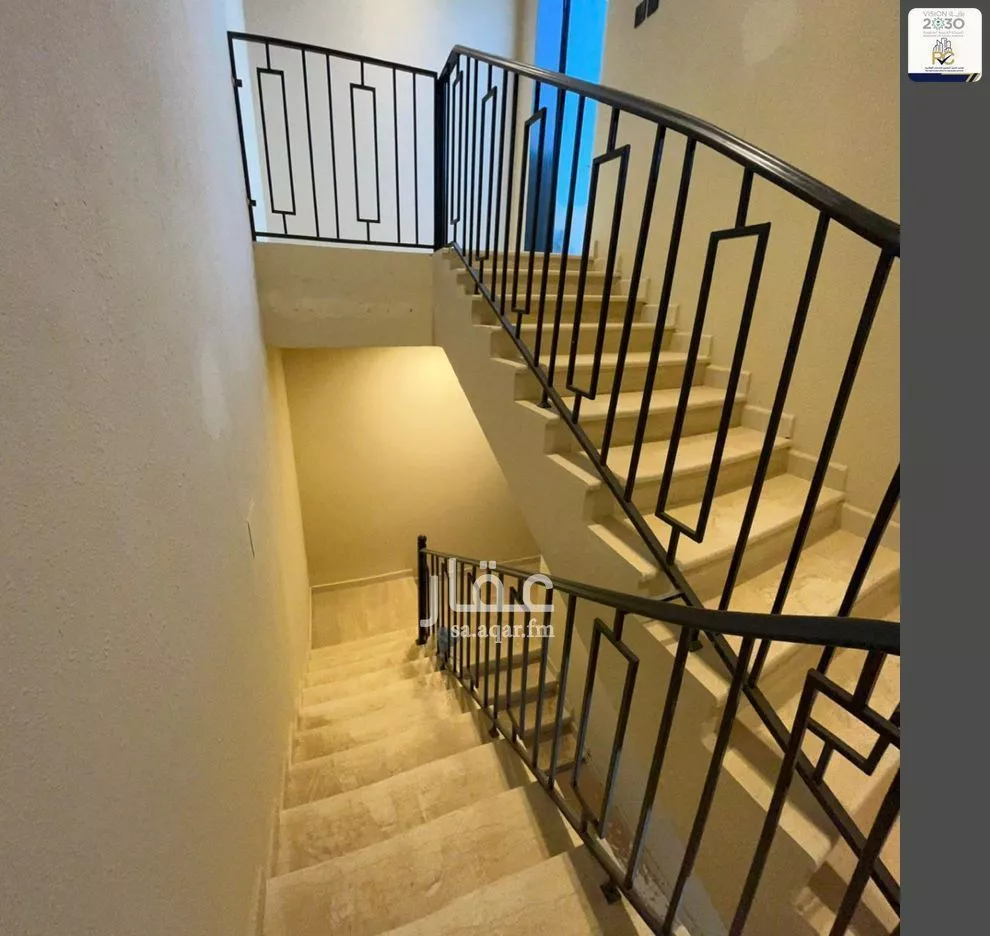 شقة 7 غرف في النظيم 1