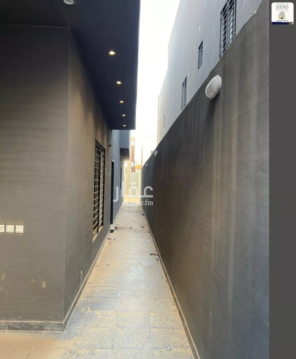 فيلا 8 غرف في طويق 2