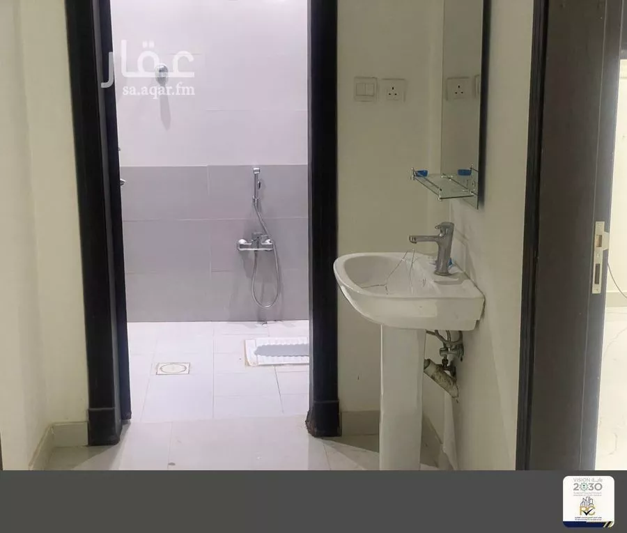 3 bedroom apartment in Dhahrat Laban 2