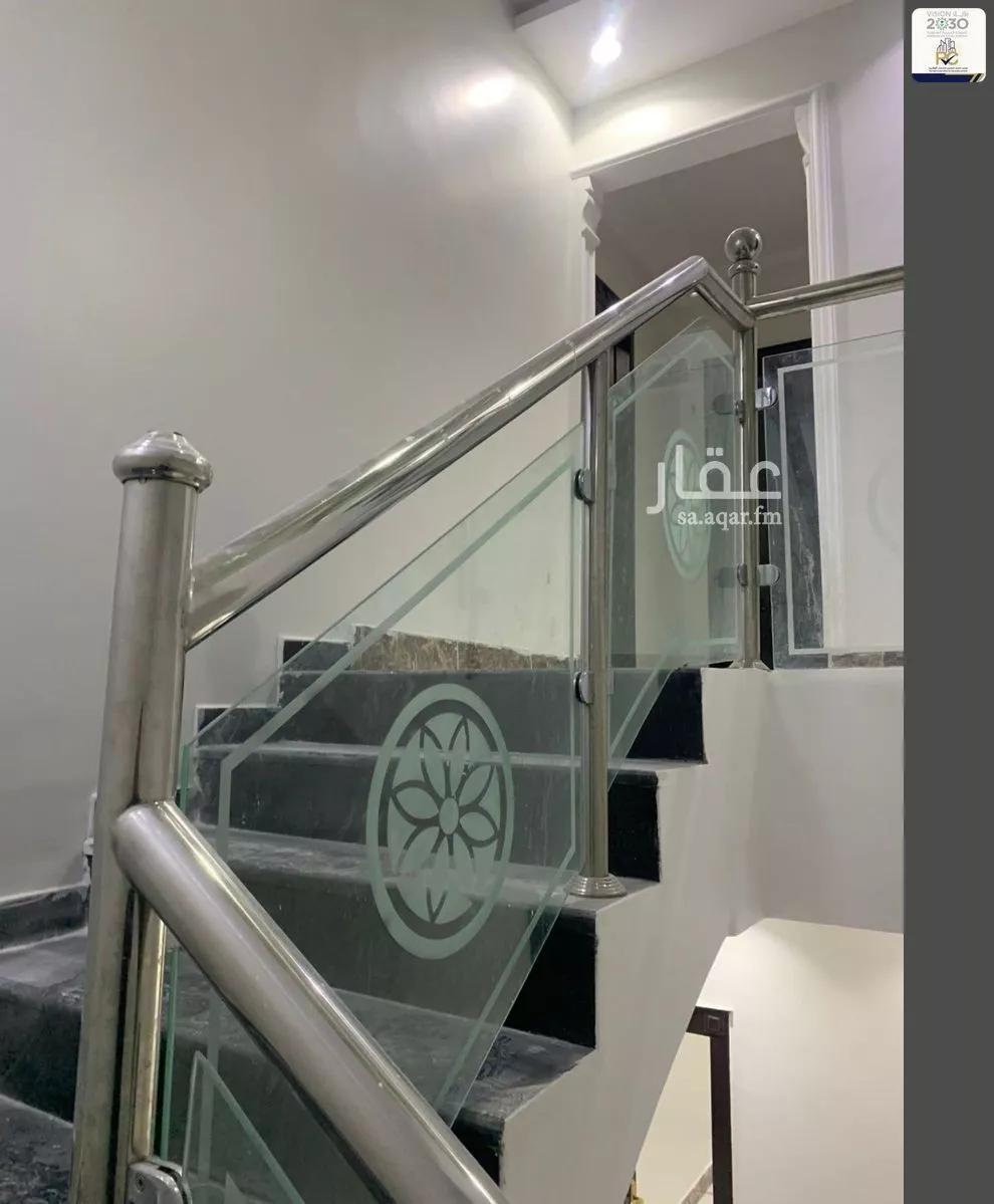 فيلا 8 غرف في طويق 4