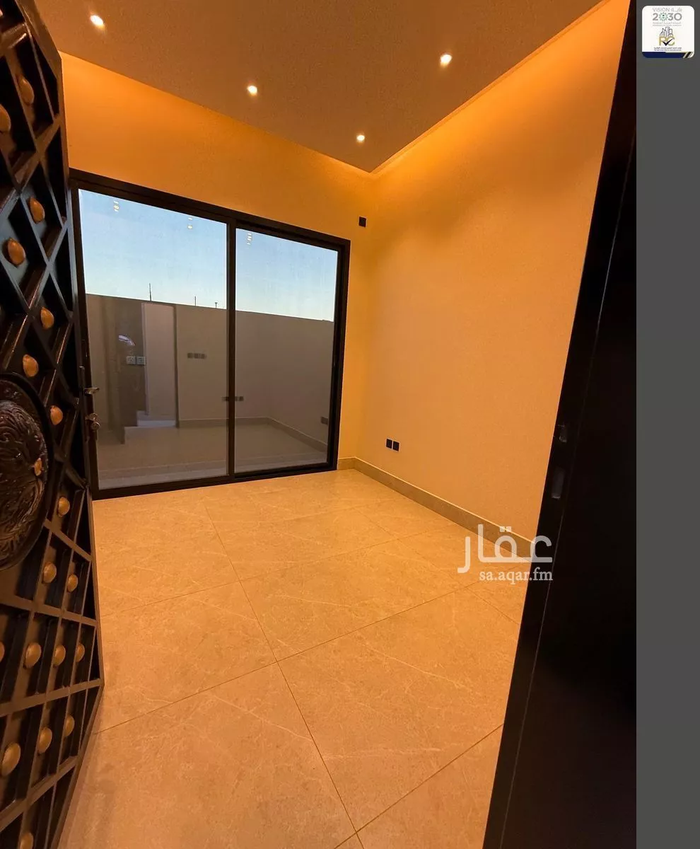 9 bedroom floor in At Taawon 2