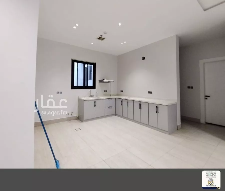 3 bedroom apartment in King Faisal 1