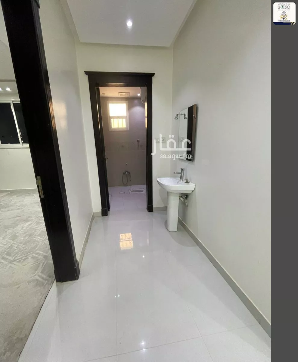 3 bedroom apartment in Dhahrat Laban 1