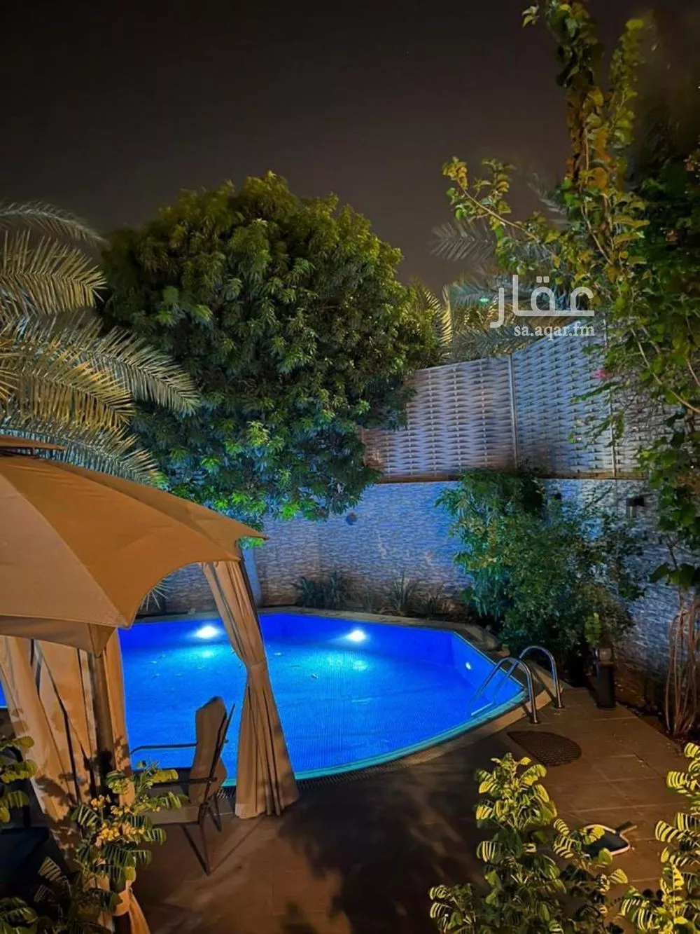 فيلا 10 غرف في السيف 2