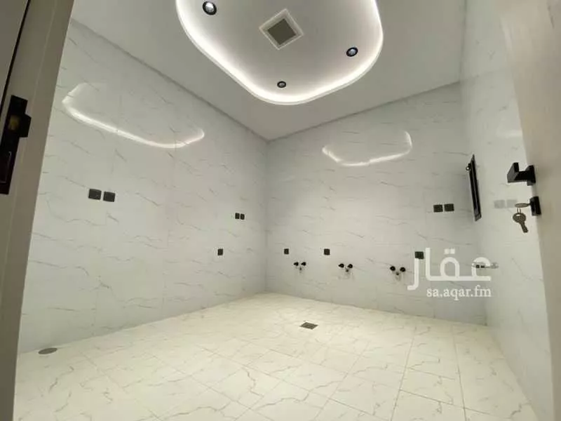 شقة 5 غرف في الصفا 3