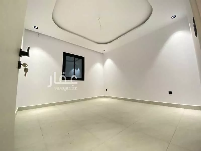 شقة 5 غرف في الصفا 4