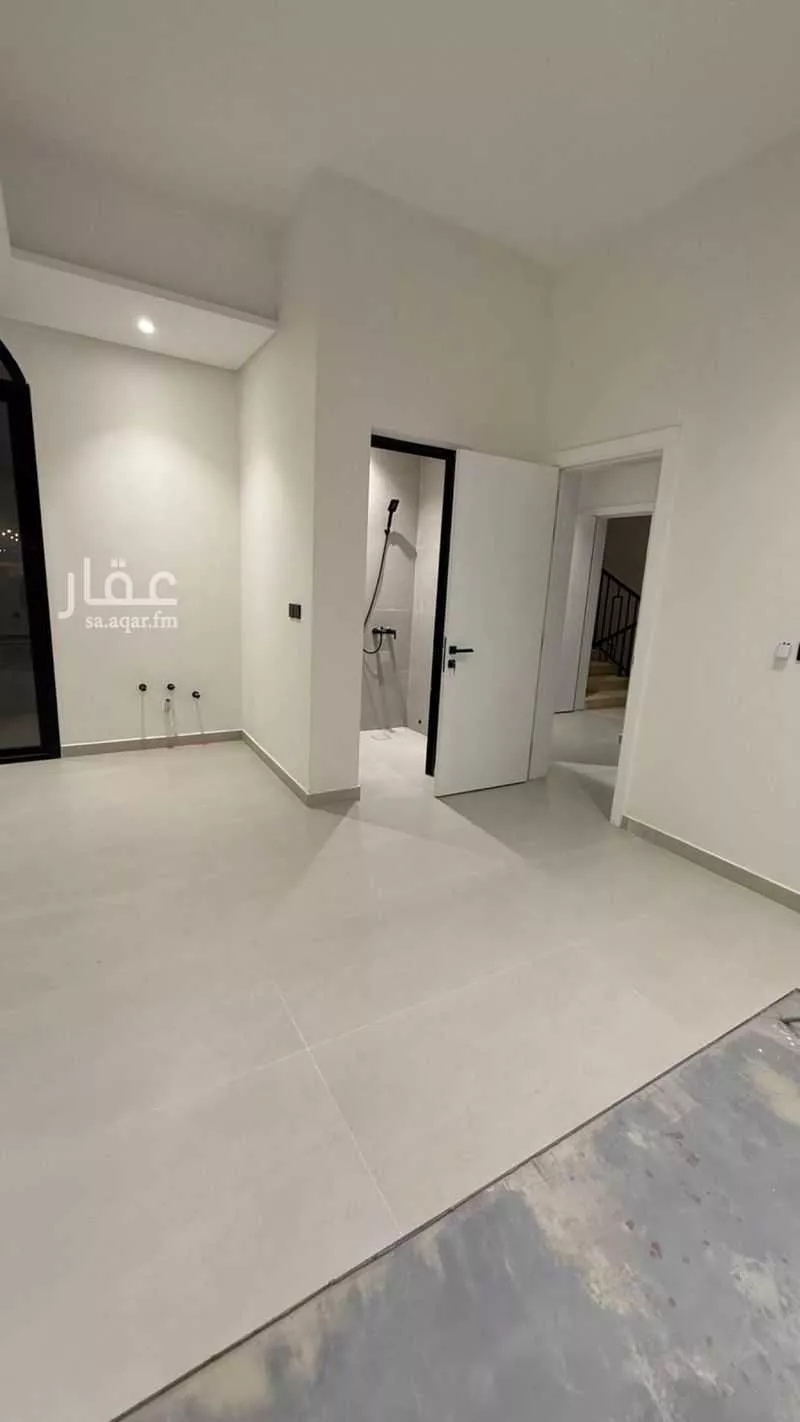 دور 1 غرف في الشرق 3