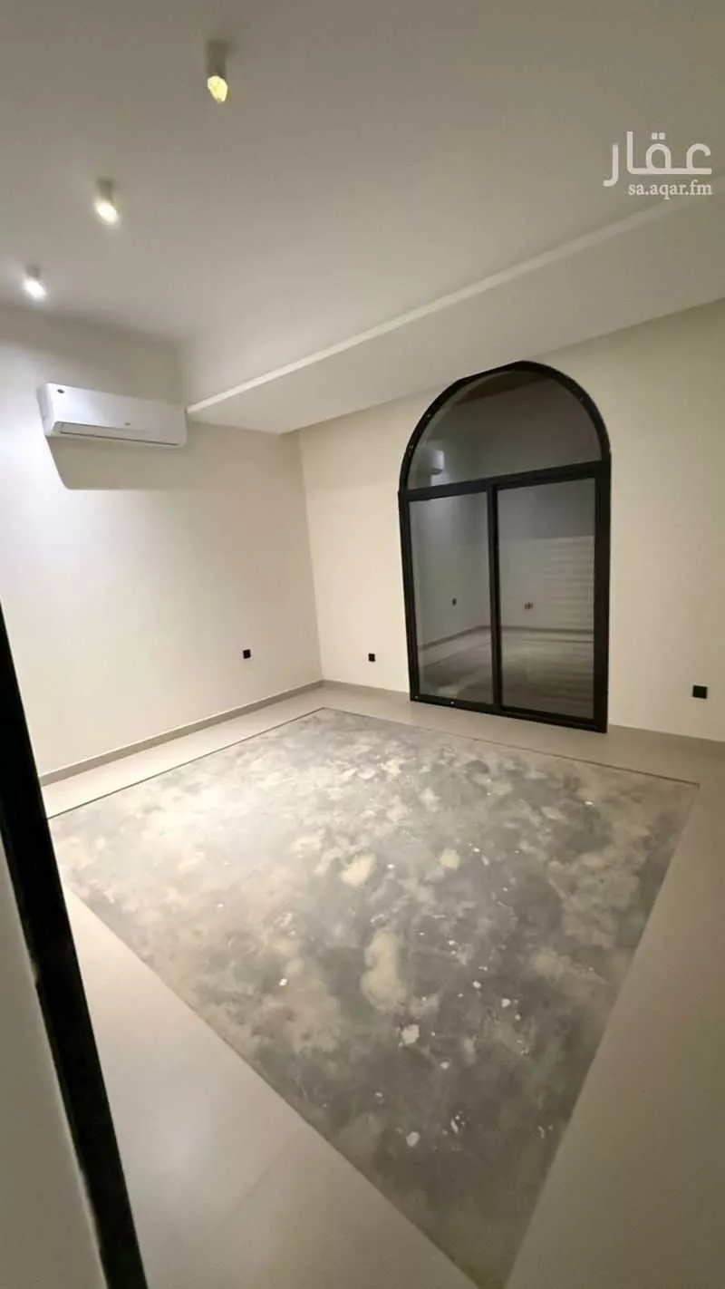 دور 1 غرف في الشرق 2