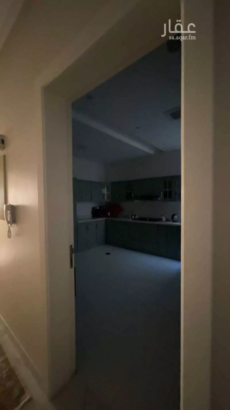 شقة 3 غرف في عرقة 3