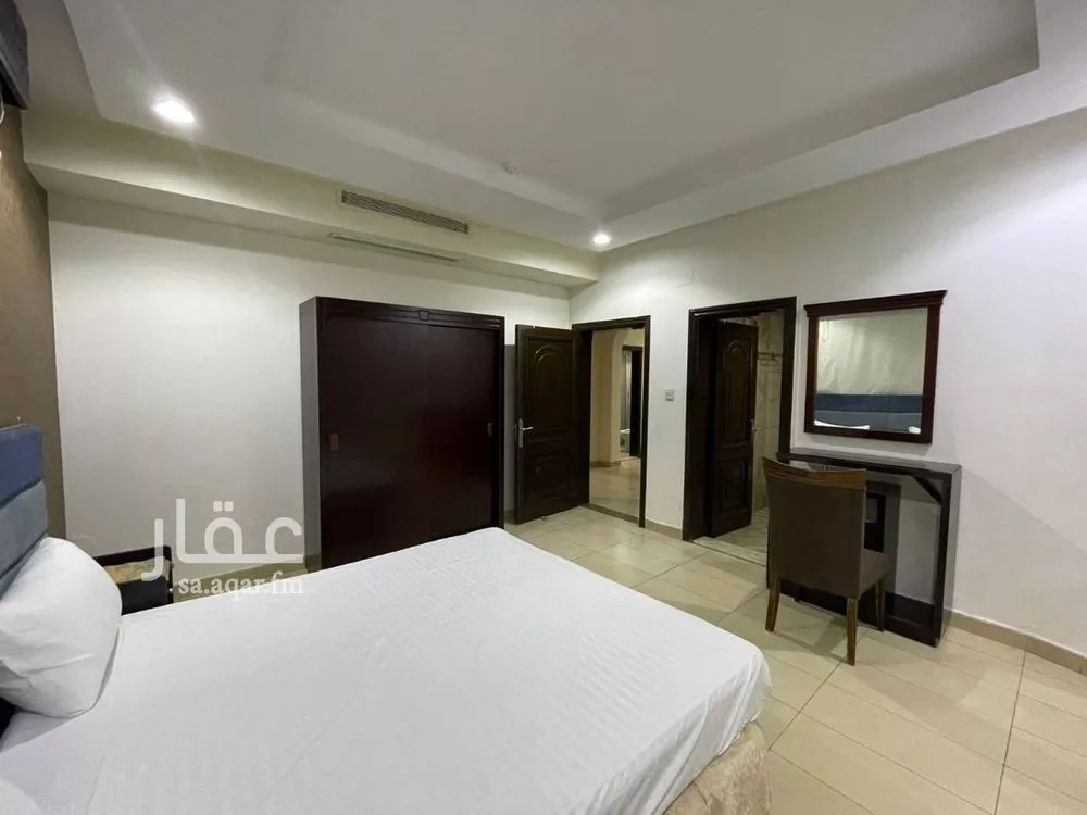 دور 1 غرف في الرويس 2