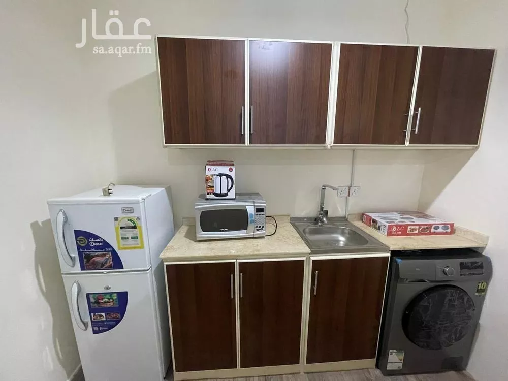 1 bedroom apartment in Al Sharafiyah, Jeddah 5
