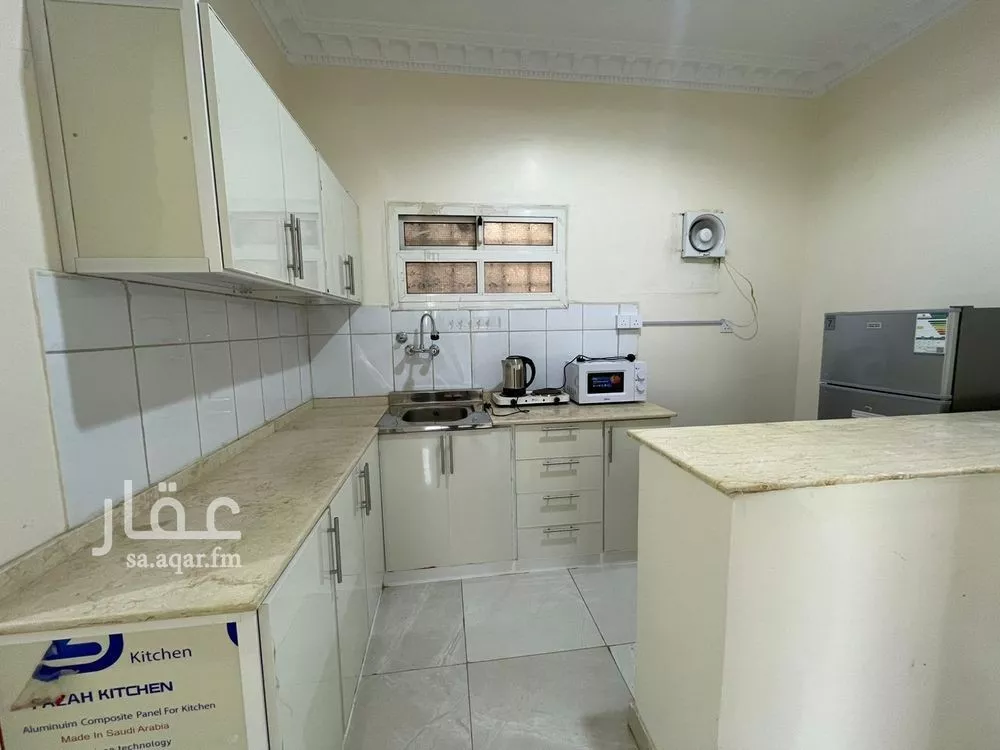 1 bedroom floor in Al Marwa 5