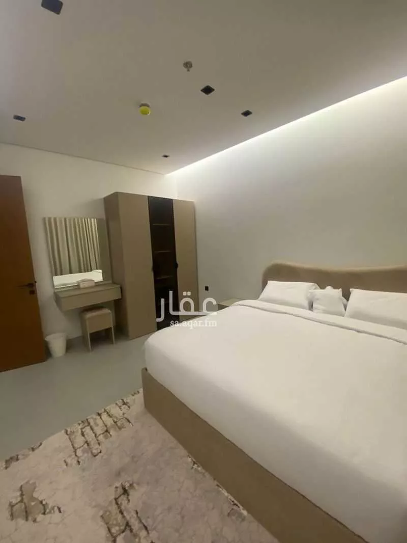 شقة 1 غرف في العارض 5