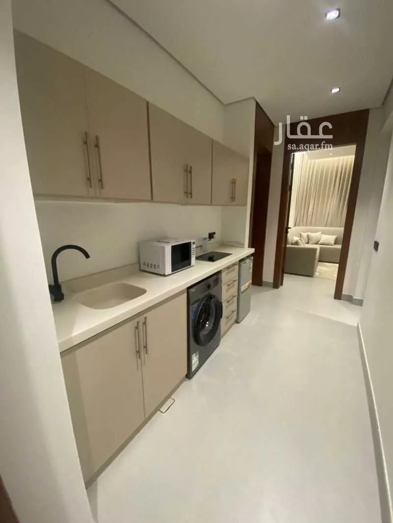 شقة 1 غرف في العارض 3