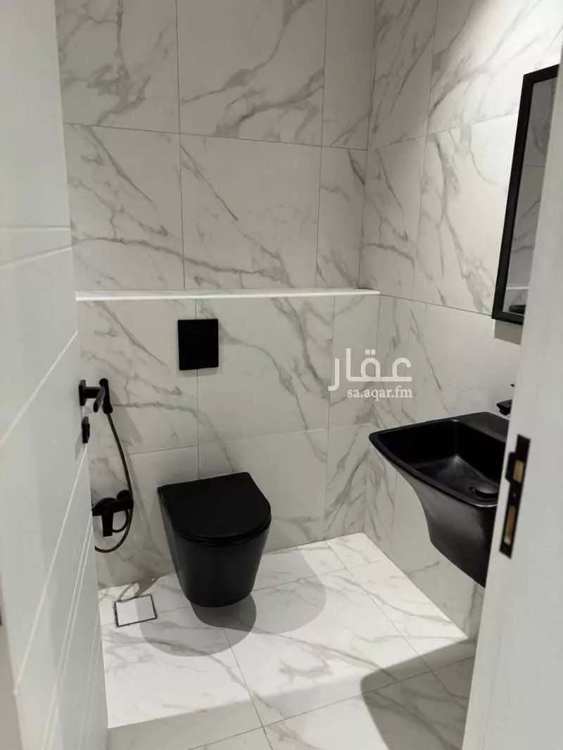 شقة 3 غرف في الملقا 4