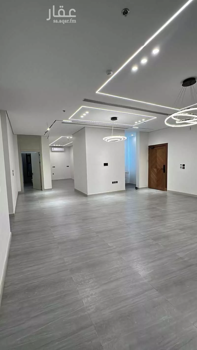 شقة 3 غرف في الرمال 1