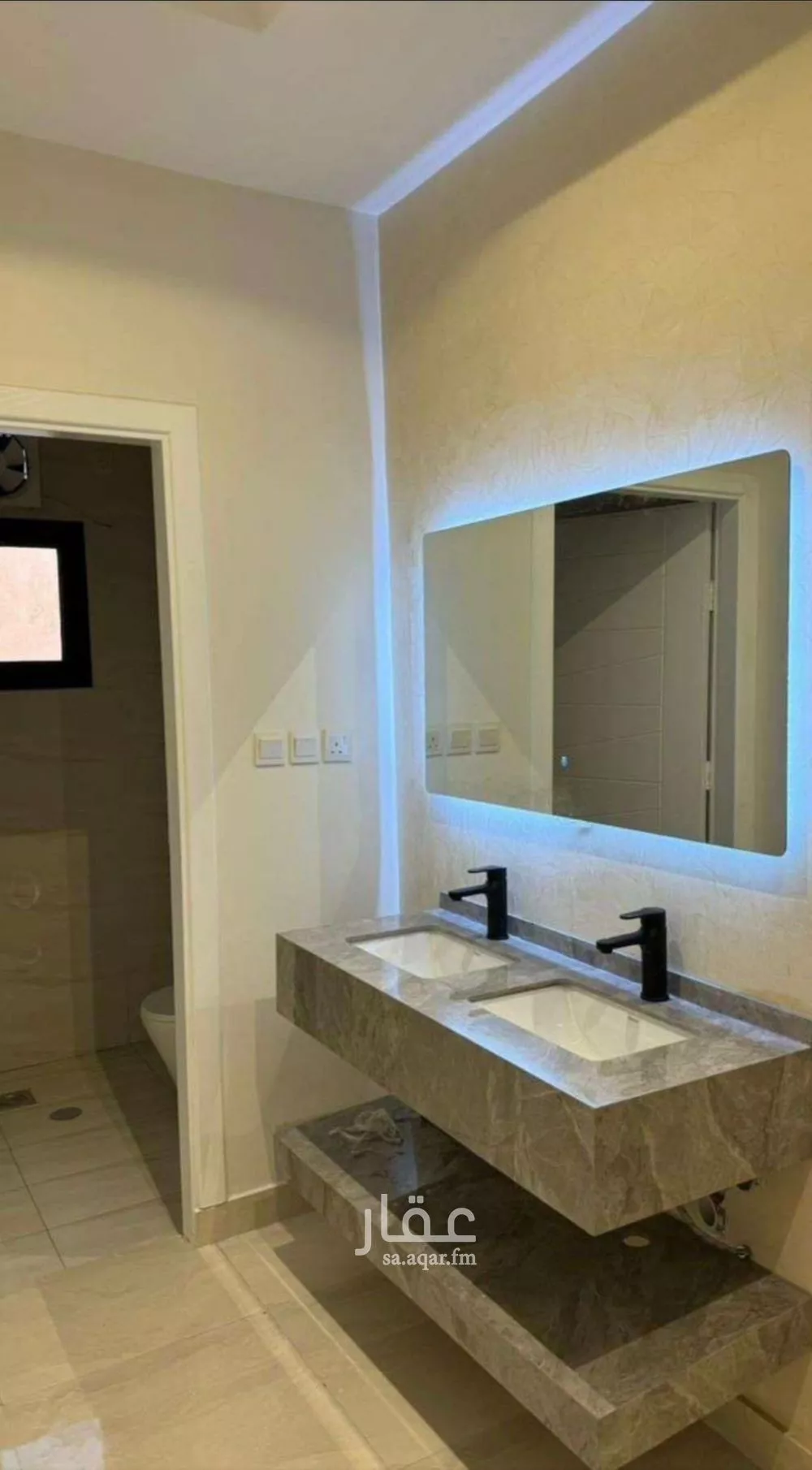 5 bedroom apartment in King Fahd 3