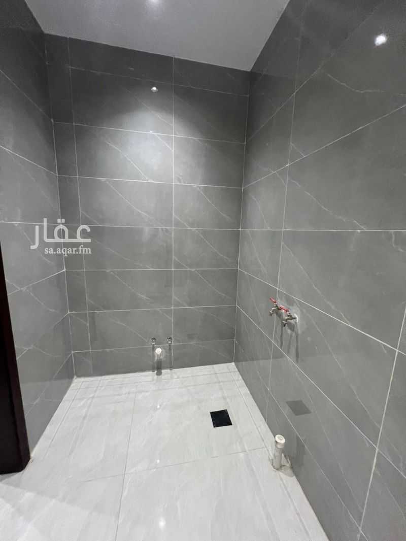 عقار 13 غرف في الرحمانية، جدة 4