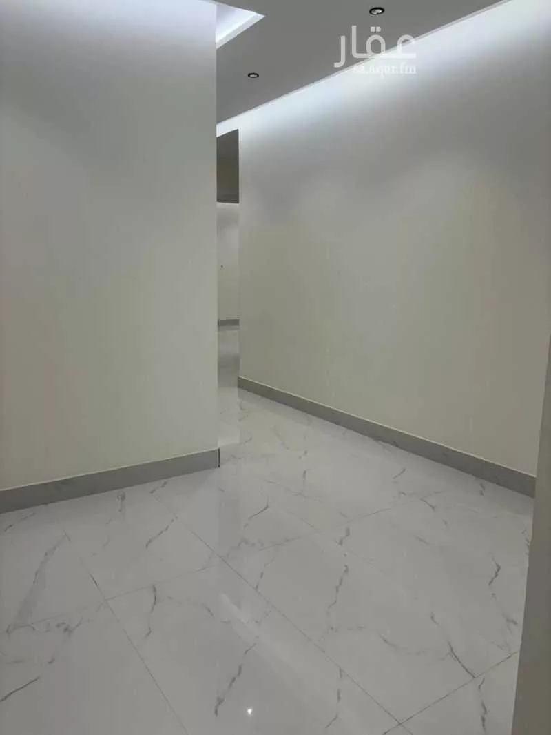 شقة 4 غرف في السعادة 5