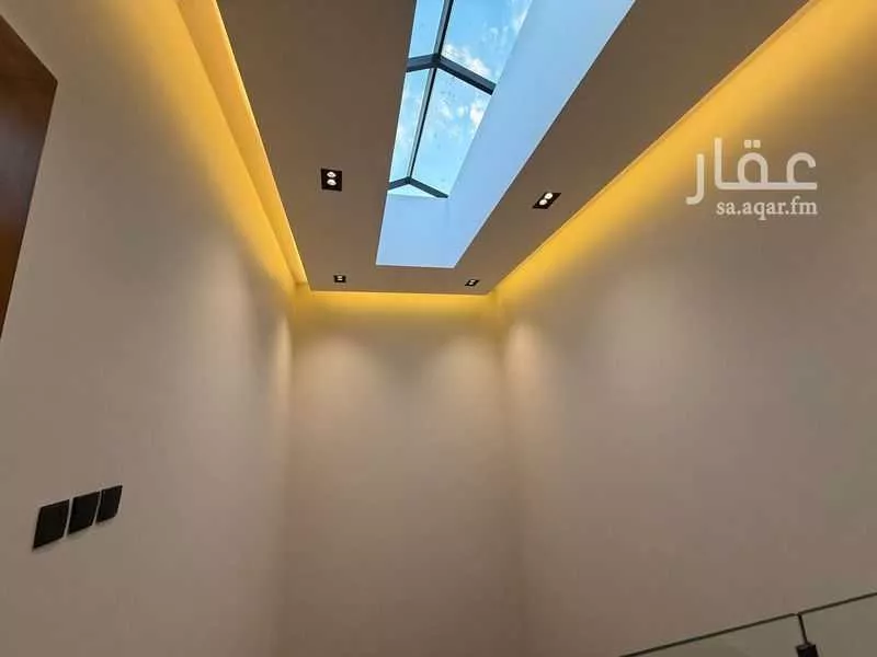 5 bedroom building in Al Narjis, Riyadh 10