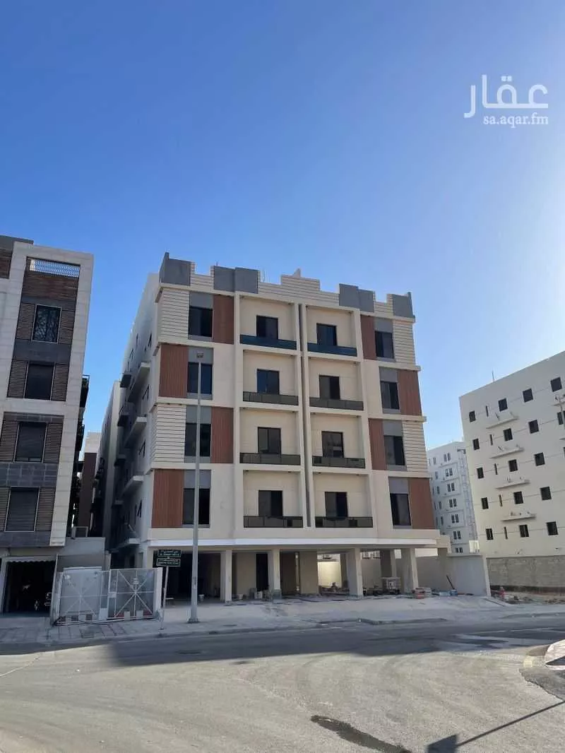 شقة 5 غرف في الصوارى 1