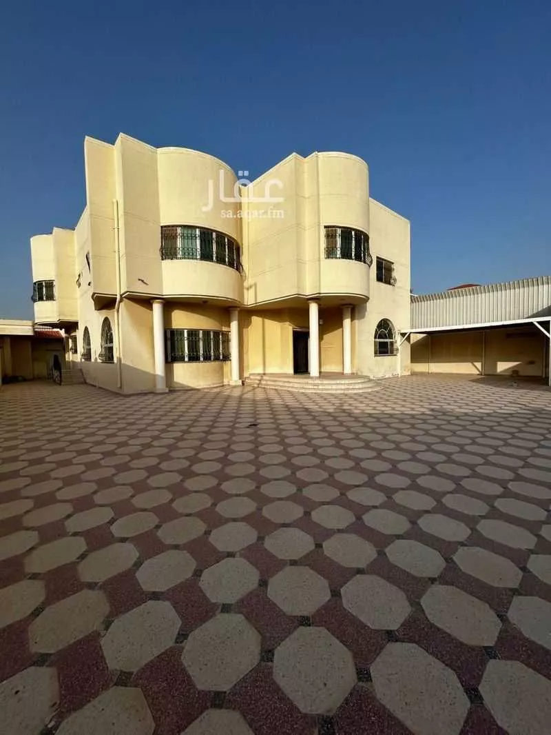 فيلا 10 غرف في الفيصلية 1