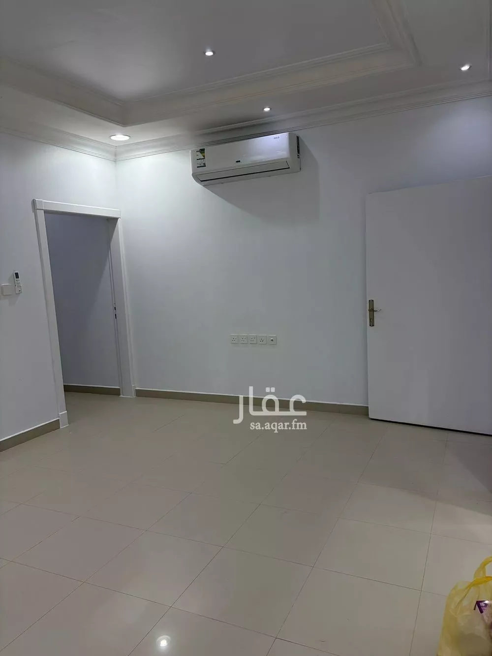 دور 4 غرف في عرقة 4